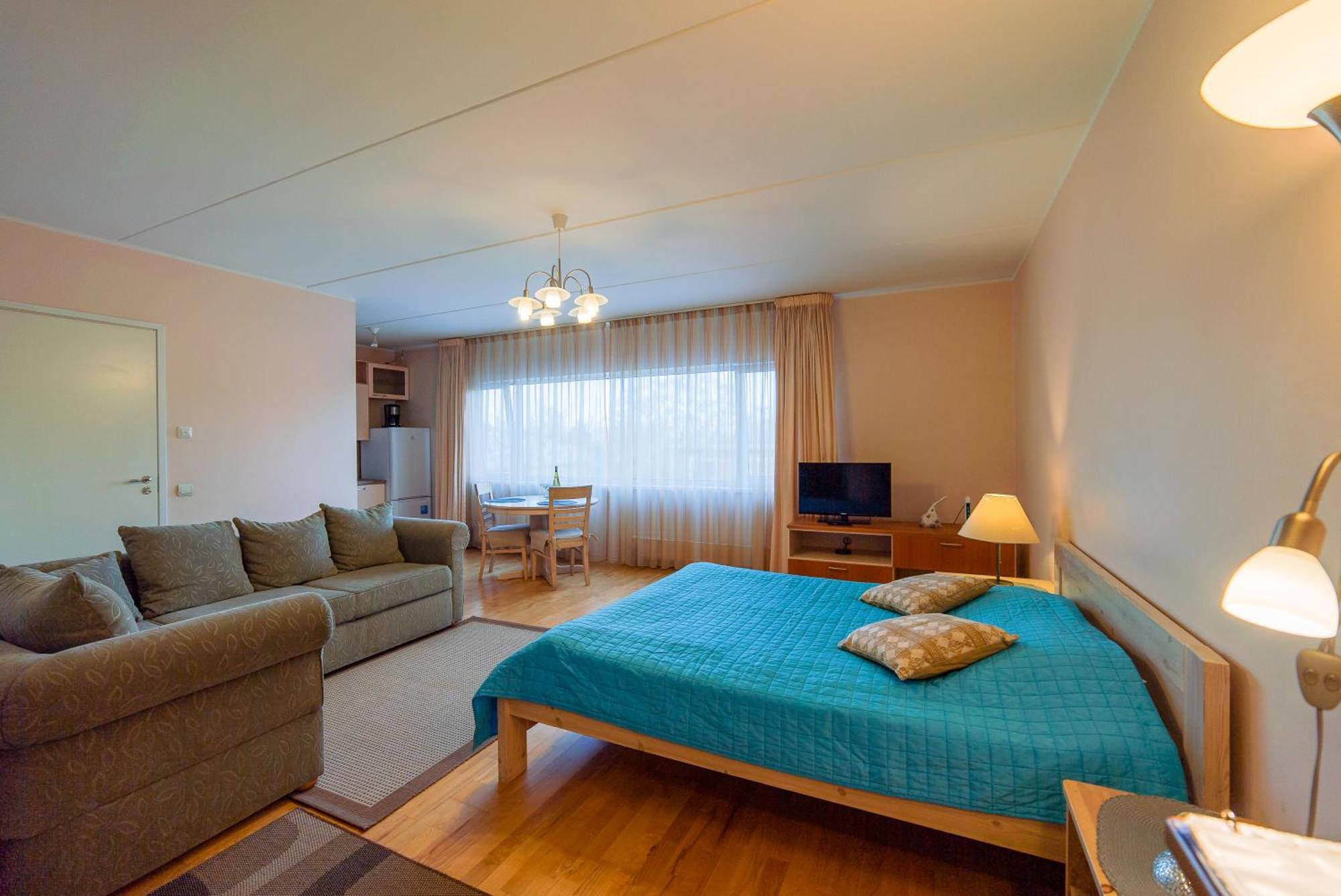 Romeo Family Kaarli Apartment Tallinn Exterior foto